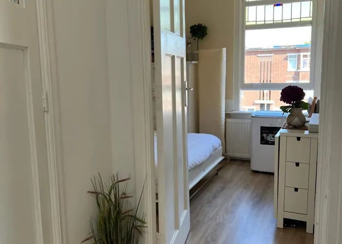 Cosy With Private Bathroom And 2 Bikes Appartement